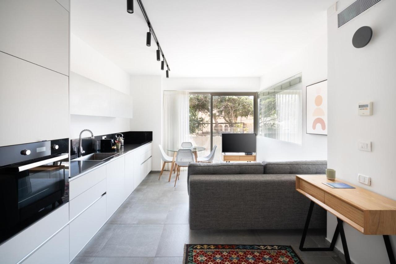 Yefet - By Beach Apartments Tlv Tel-Aviv Extérieur photo