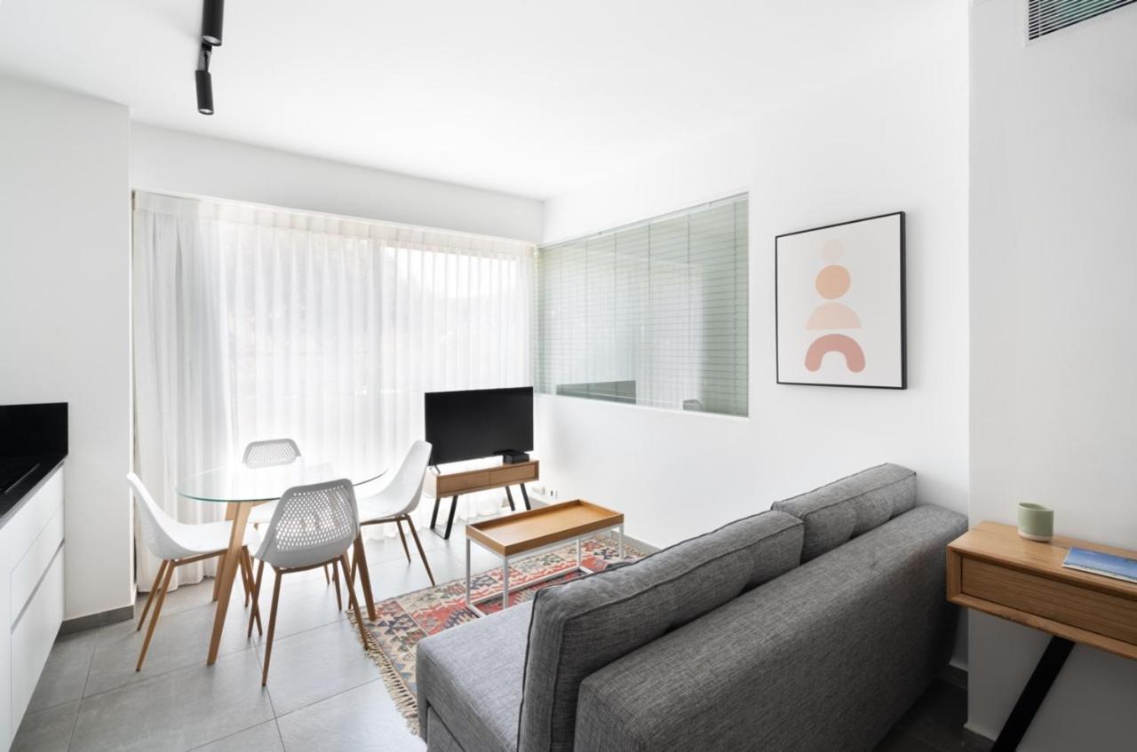 Yefet - By Beach Apartments Tlv Tel-Aviv Extérieur photo